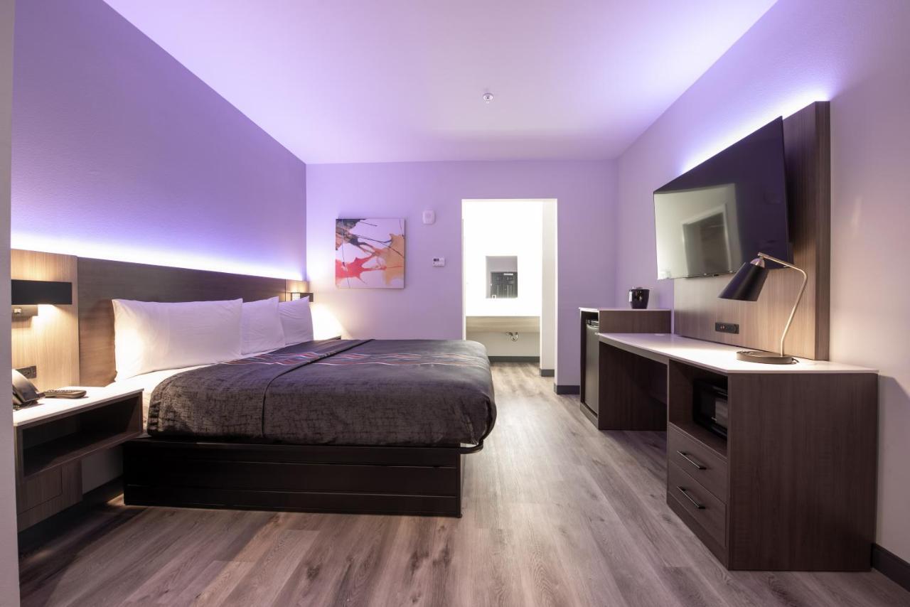 Express Inn & Suites Хюстън Екстериор снимка