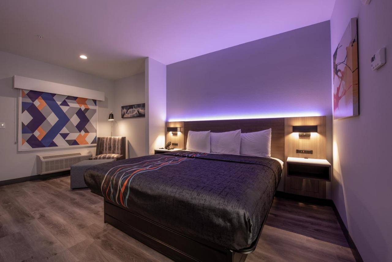Express Inn & Suites Хюстън Екстериор снимка