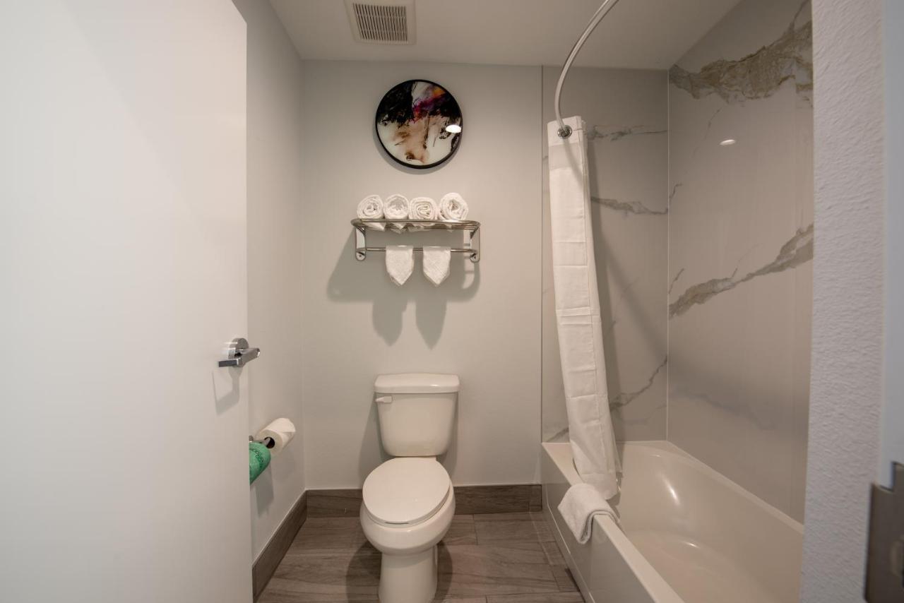 Express Inn & Suites Хюстън Екстериор снимка